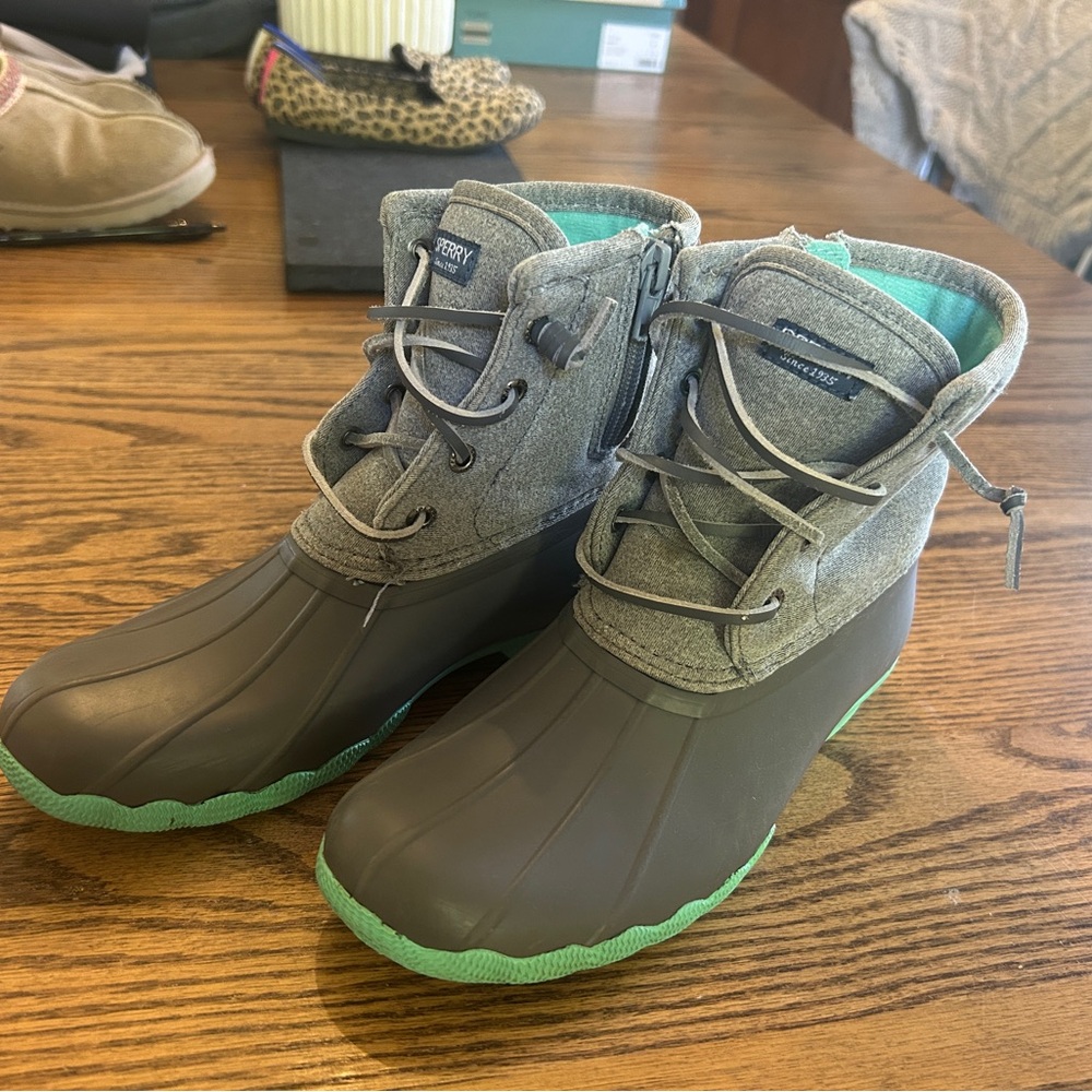 Sperry Saltwater Boots in Gray and Mint